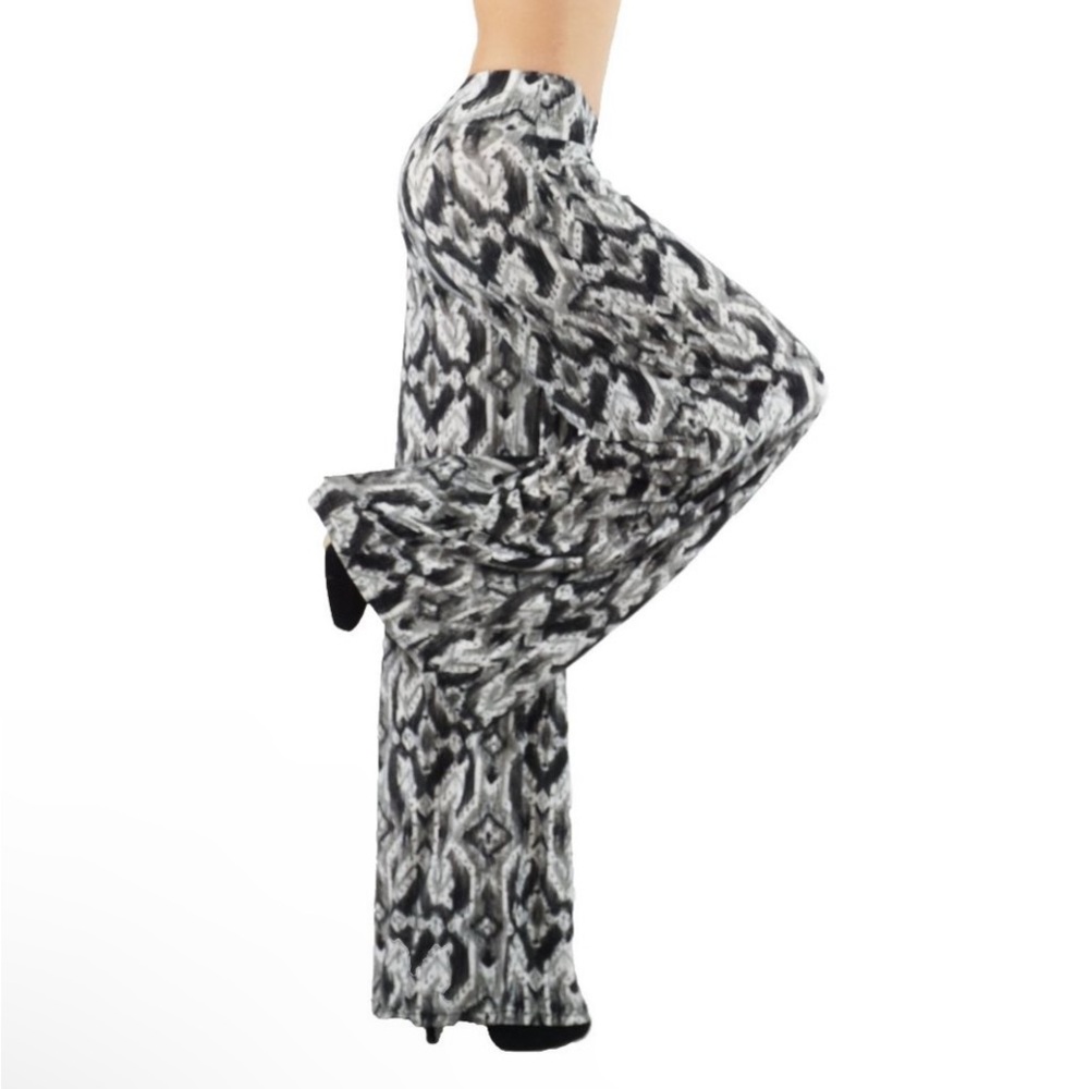 Shosho Black and Gray Wide Leg Pants
